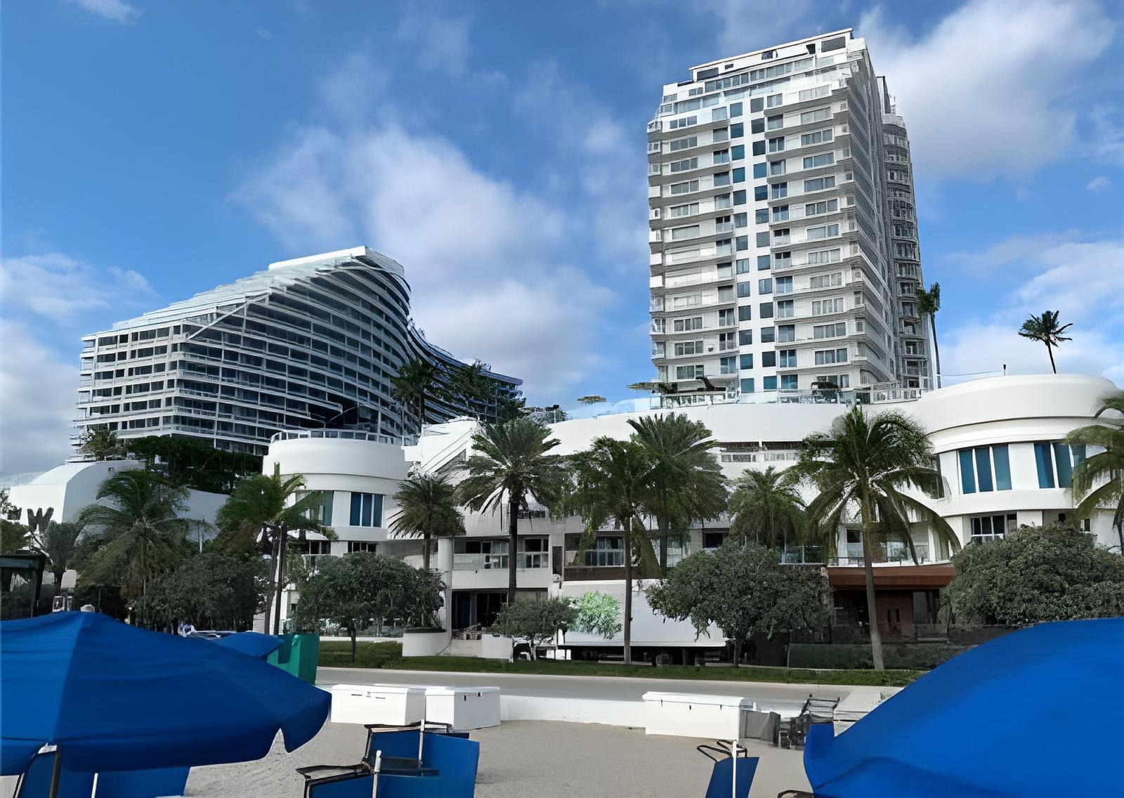 Ft. Lauderdale, „lakás-hotel”, részleges kilátás az óceánra
